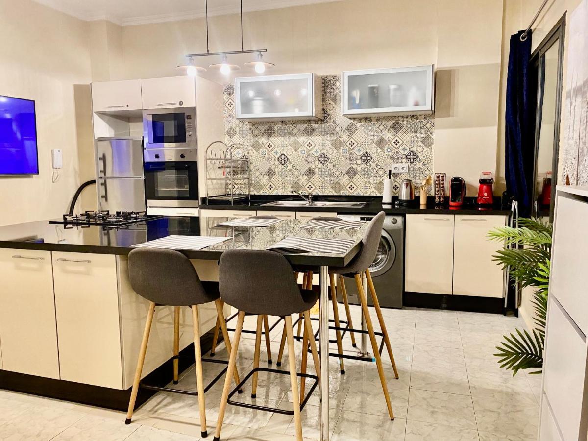 Gueliz, Plaza, Zara Appartement Marrakesh Buitenkant foto